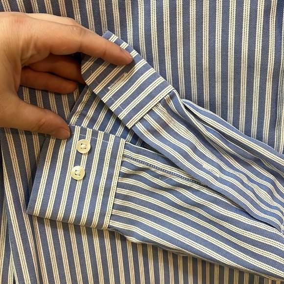 Croft & Barrow No Iron Dress Shirt 👔 - Picture 8 of 9